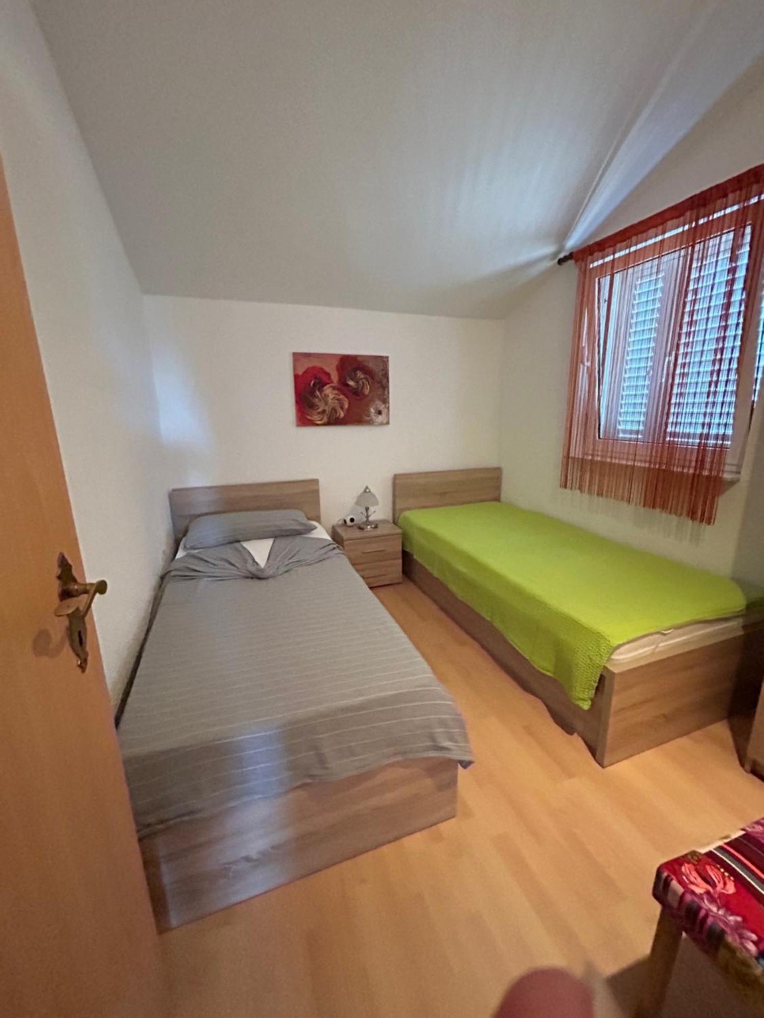 Croliday Apartment With Pool Nin Vrsi Buitenkant foto