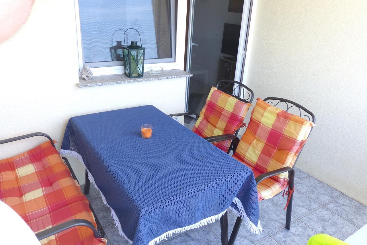 Croliday Apartment With Pool Nin Vrsi Buitenkant foto